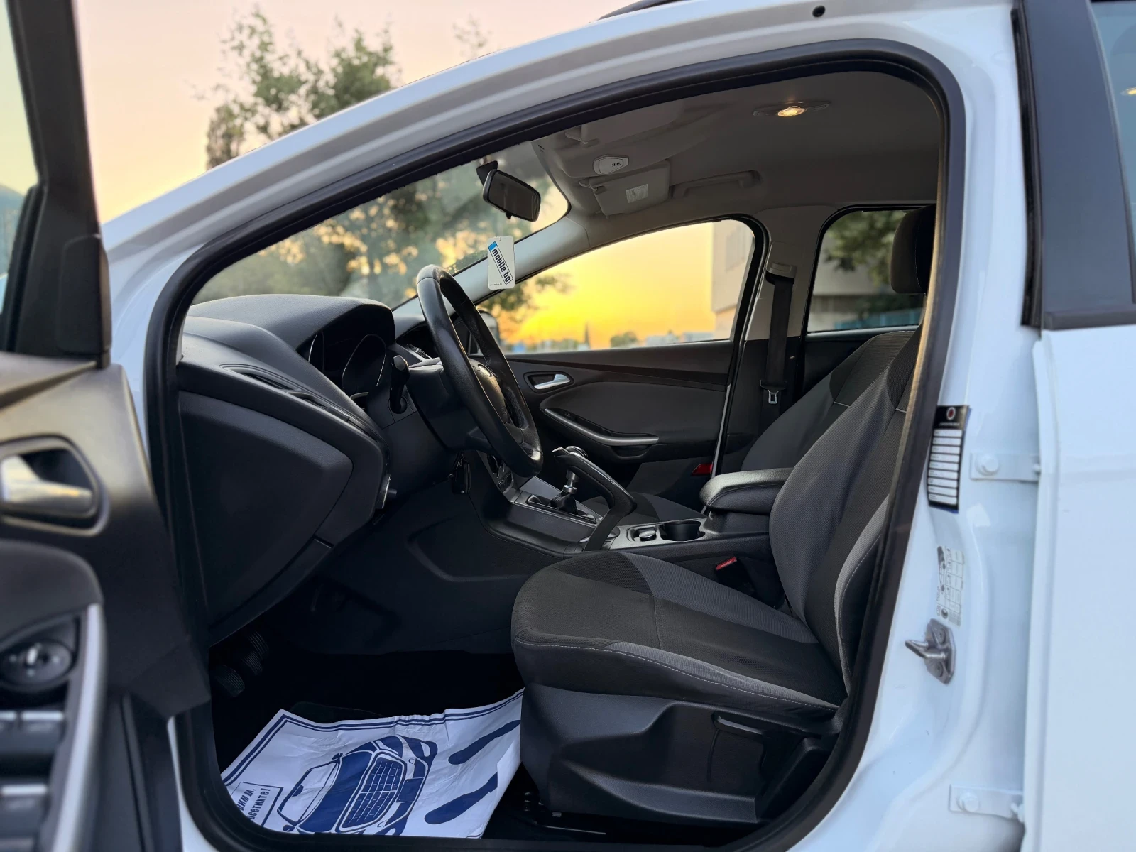 Ford Focus 1.6TDCI/ИТАЛИЯ, снимка 9 - Автомобили и джипове - 54682905