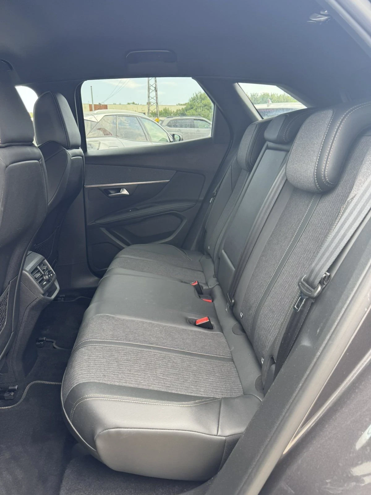 Peugeot 3008 GTline * EAT 8 * VIRTUAL COCKPIT * , снимка 13 - Автомобили и джипове - 55851507