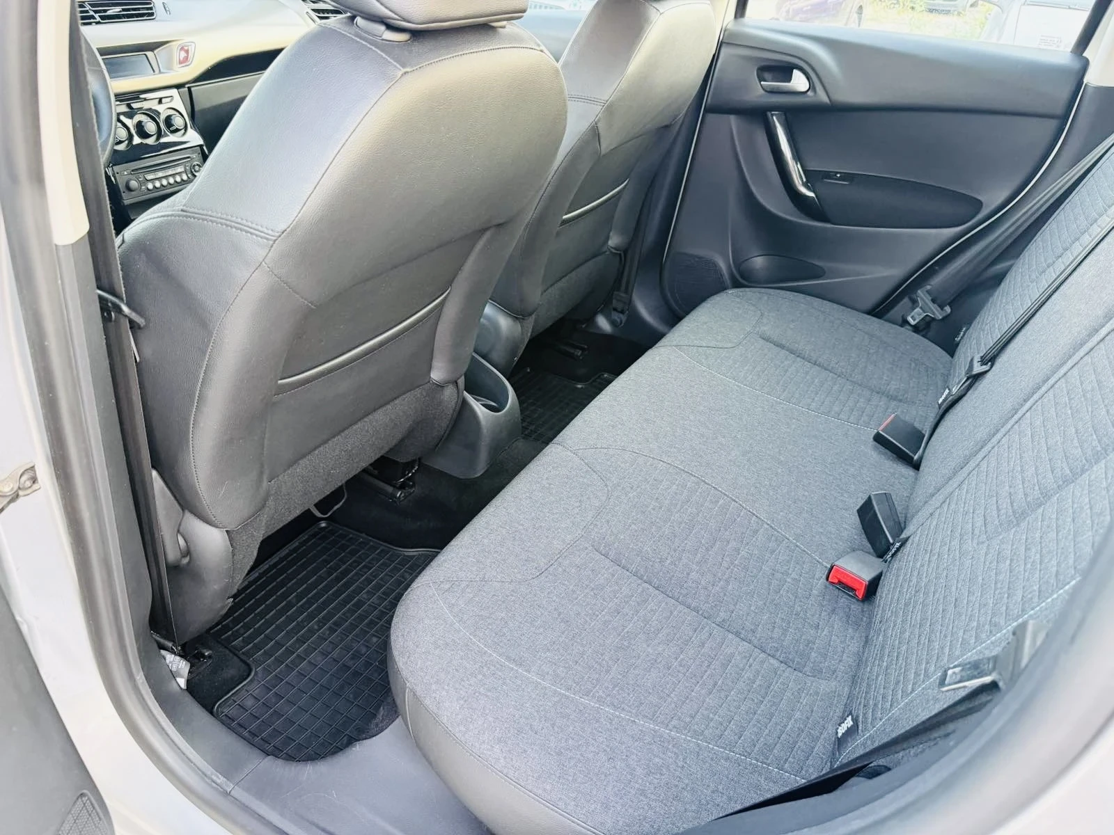 Citroen C3 1.6 HDI ����� ��� ���� 6 | Mobile.bg � ����������� 10