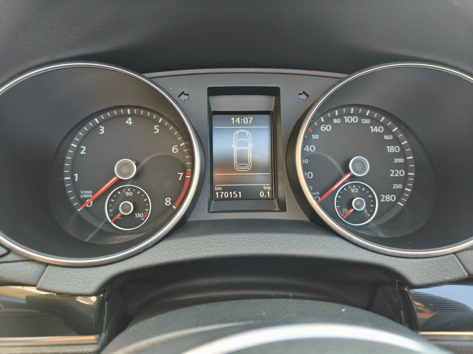 VW Golf, снимка 10 - Автомобили и джипове - 56436378