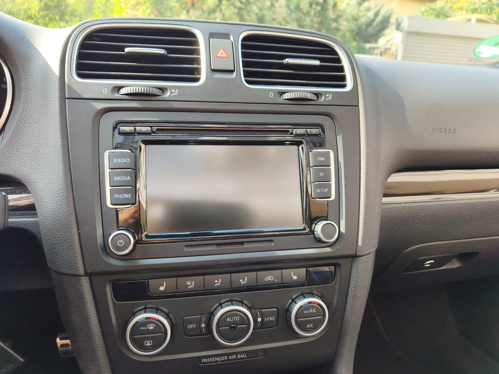 VW Golf, снимка 7 - Автомобили и джипове - 56436378