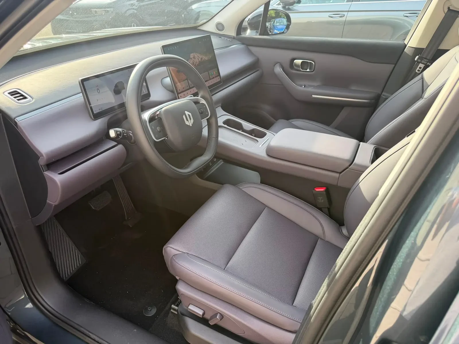 Leapmotor C10 Style ������ ������ | Mobile.bg � ����������� 5