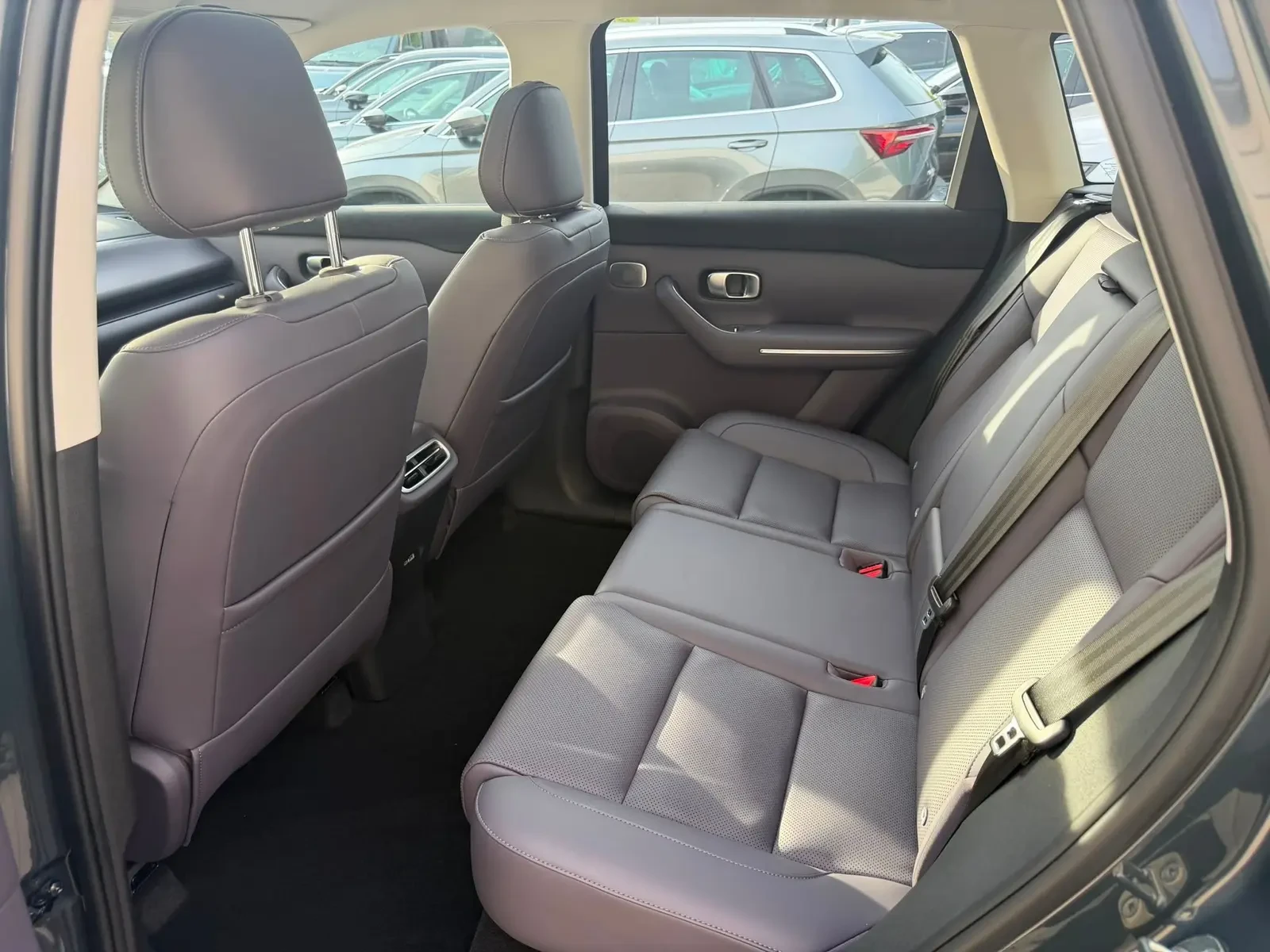Leapmotor C10 Style ������ ������ | Mobile.bg � ����������� 9