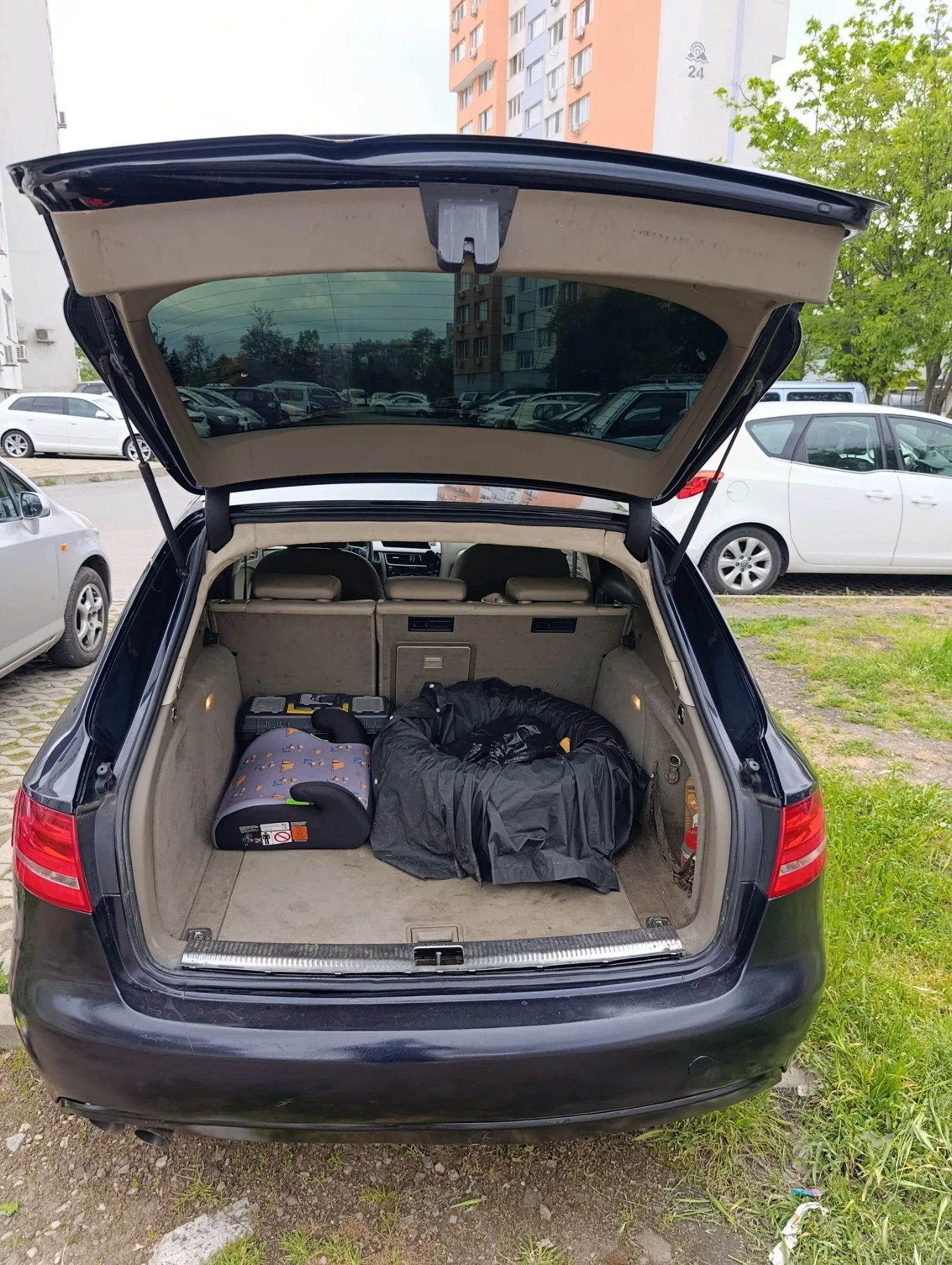 Audi A4 б8, снимка 4 - Автомобили и джипове - 56642361