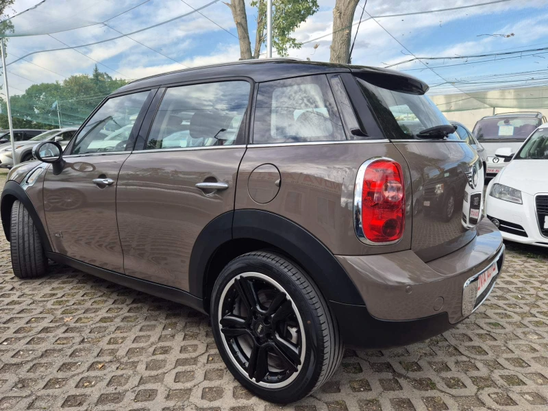 Mini Countryman 2.0D-AUTOMATIC-4X4-FULL-СУПЕР СЪСТОЯНИЕ, снимка 2 - Автомобили и джипове - 47452545