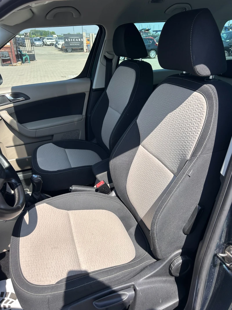 Skoda Yeti 2.0TDI 4X4 PECHKA EURO 5, снимка 12 - Автомобили и джипове - 50713079