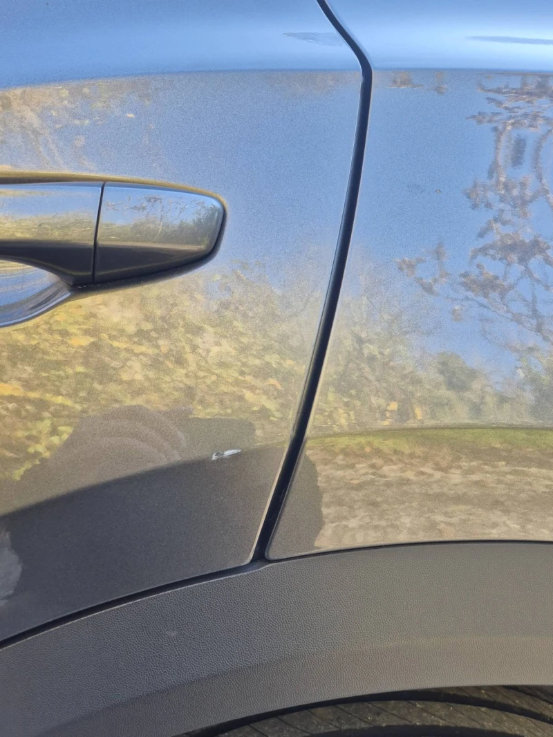 VW T-Roc 1.5 TSI, снимка 12 - Автомобили и джипове - 52425269