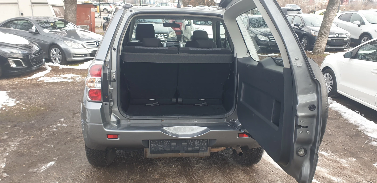 Suzuki Grand vitara 1.6i 4Х4 ВНОС ИТАЛИЯ БЕЗ РЪЖДИ И ЗАБЕЛЕЖКИ  | Mobile.bg — изображение 13
