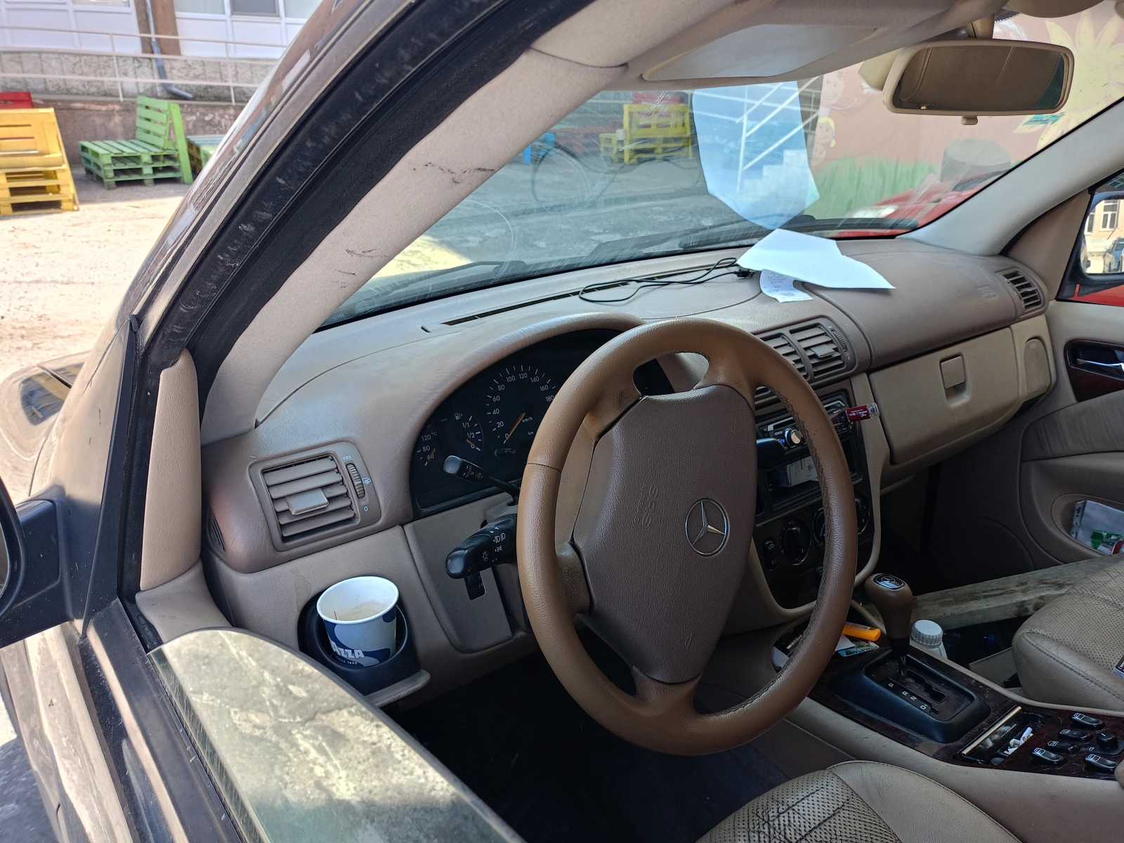 Mercedes-Benz ML 270  - изображение 5