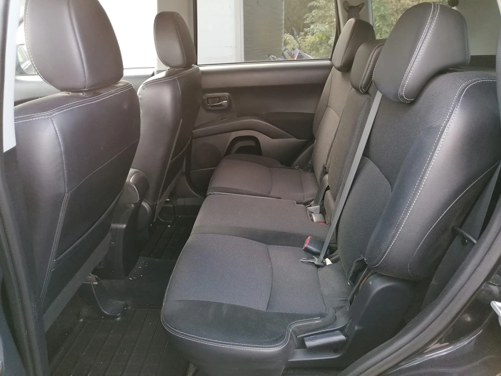 Peugeot 4007 2.2 HDi/4x4 - изображение 10