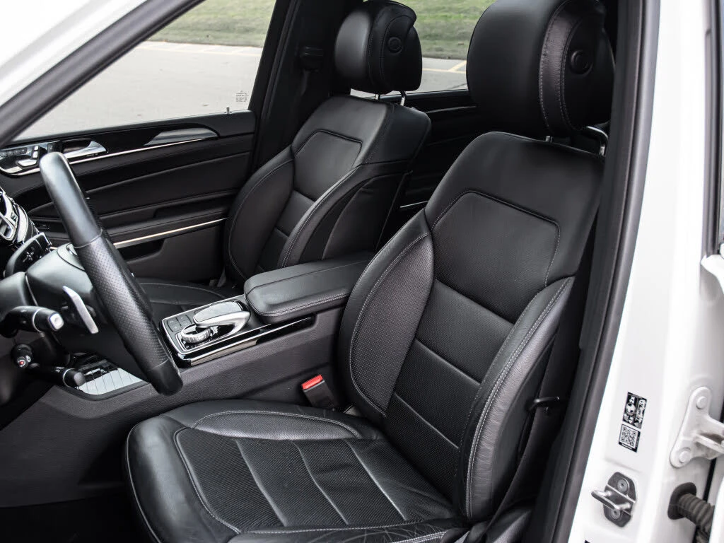 Mercedes-Benz GLS 550 * АвтоКредит* Цена до БГ - изображение 9