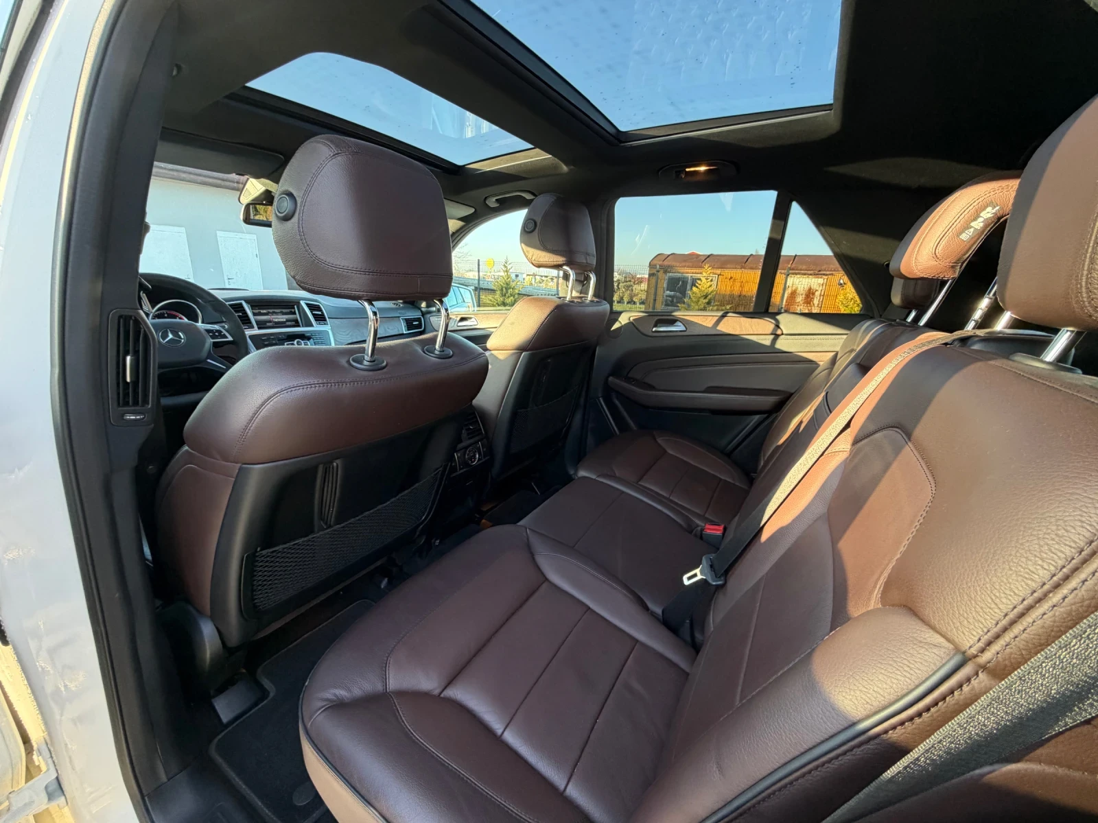 Mercedes-Benz ML 350 AMG = DISTRONIC = FULL - изображение 10