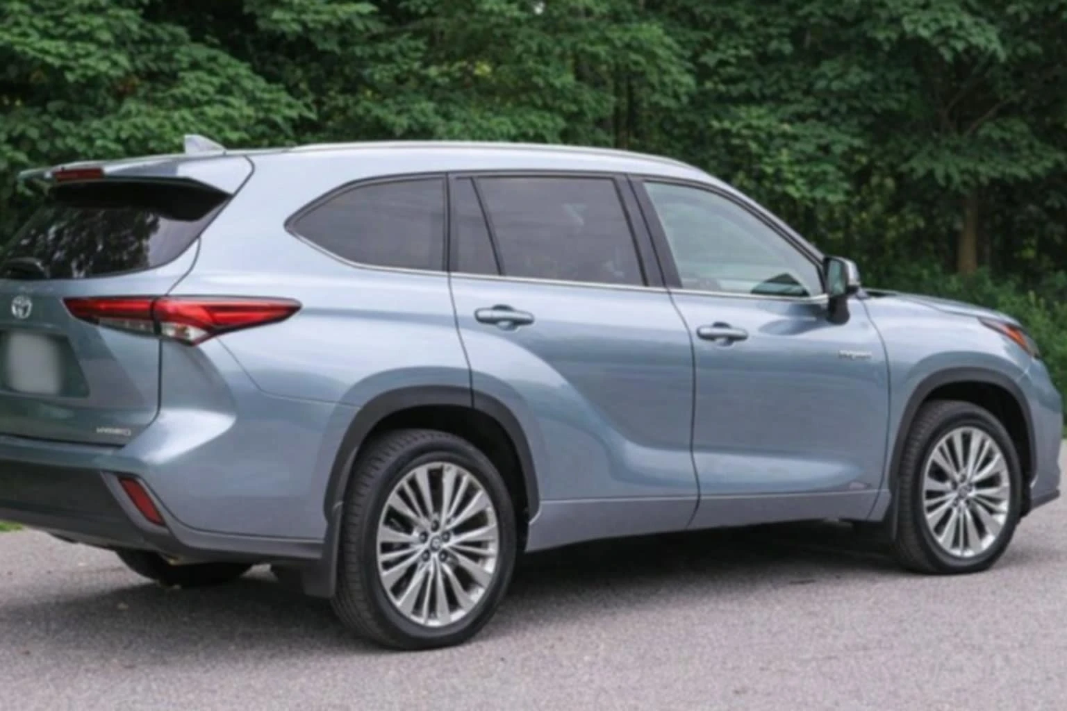 Toyota Highlander, снимка 6 - Автомобили и джипове - 54020332