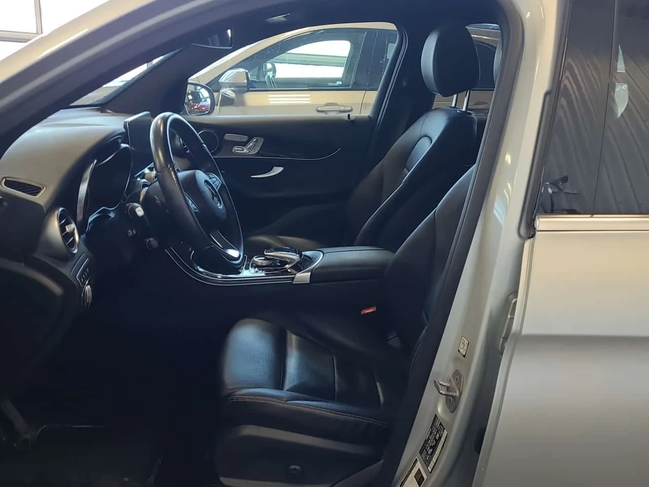 Mercedes-Benz GLC 300 2 ����� * KEYLESS * PANO * ��������� *  CARFAX *  | Mobile.bg � ����������� 5