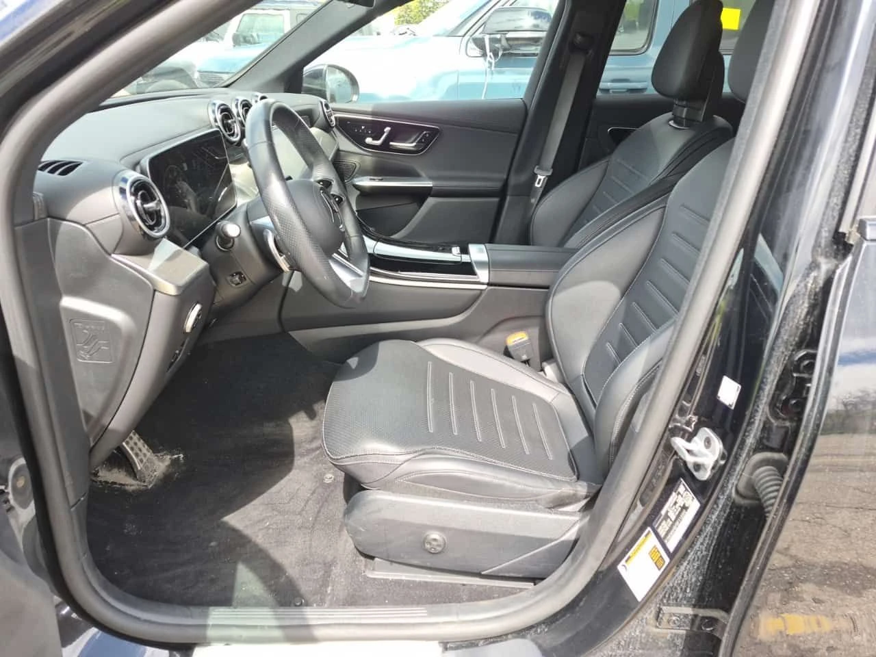 Mercedes-Benz GLC 300 AMG Line * Без инциденти * CARFAX * , снимка 8 - Автомобили и джипове - 54541739