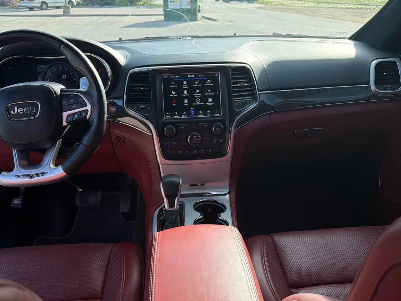 Jeep Grand cherokee Trackhawk / DISTRONIC / Harman Kardon , снимка 9 - Автомобили и джипове - 54735478