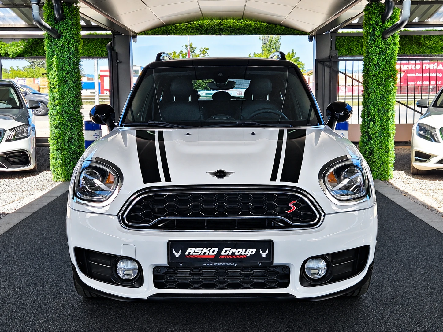 Mini Countryman SD/ALL4/GERMANY/HEAD UP/CAMERA/PANO/CAR PLAY/LIZIN, снимка 2 - Автомобили и джипове - 55726099