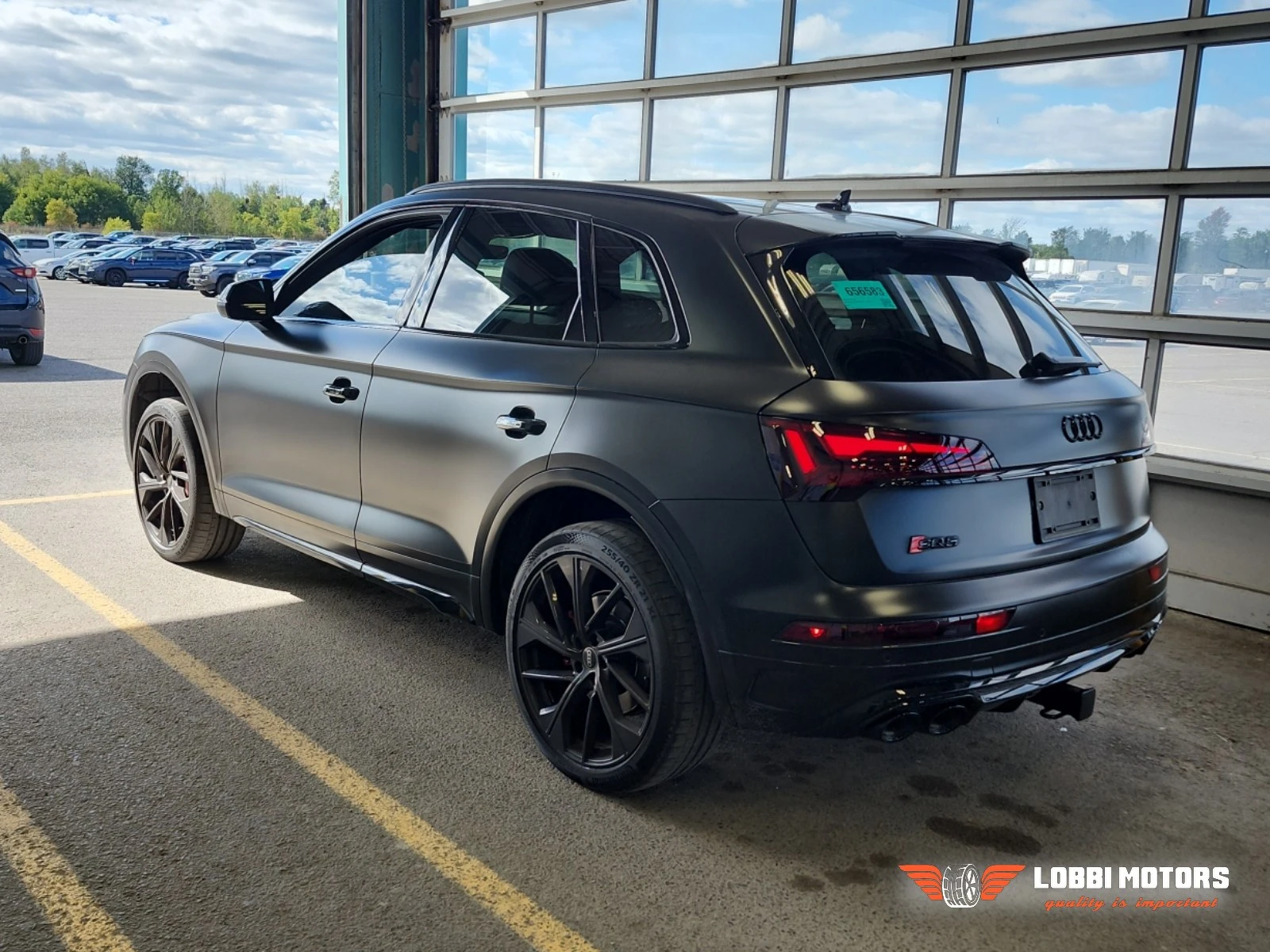 Audi SQ5, снимка 4 - Автомобили и джипове - 56103775