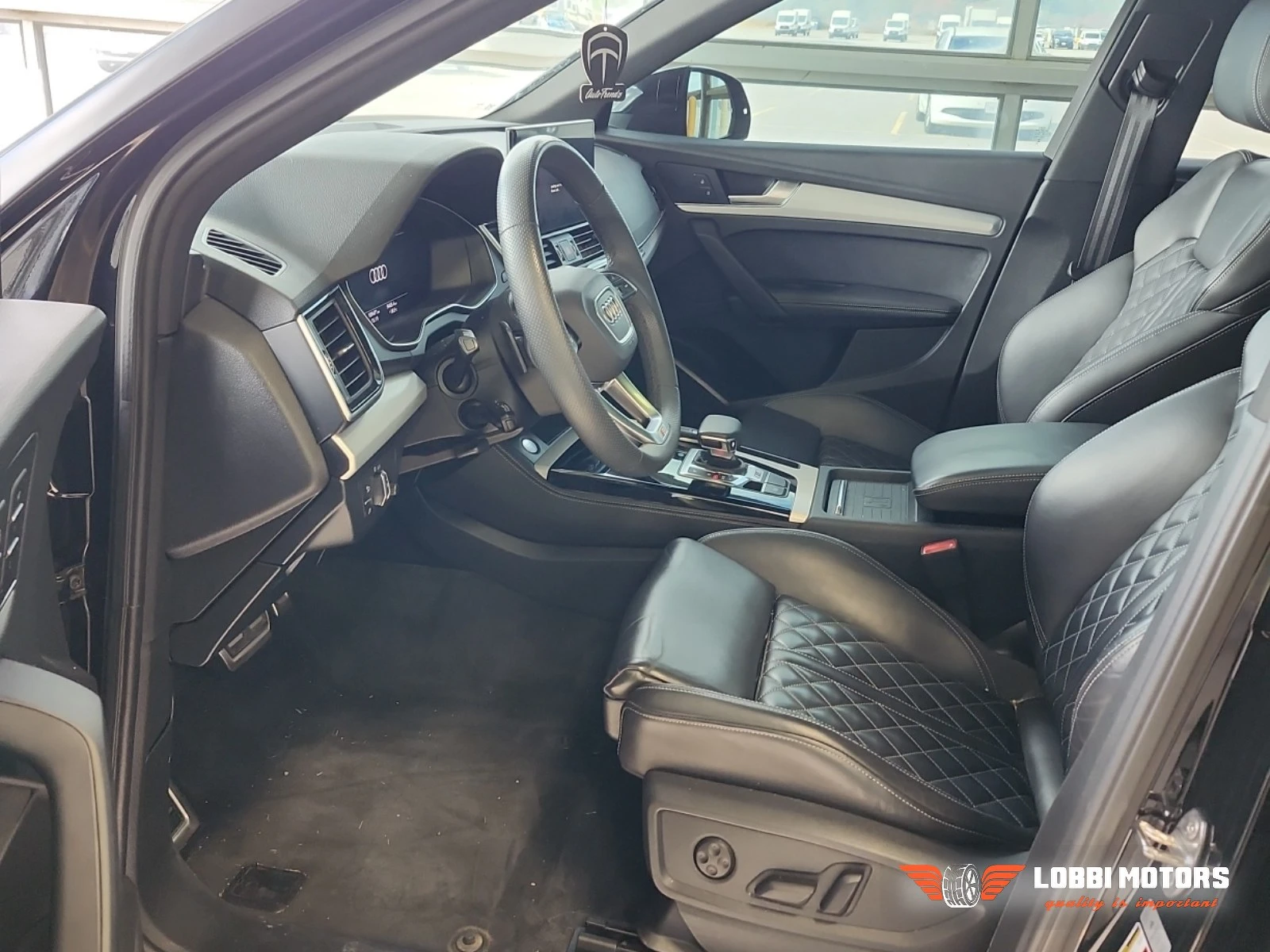 Audi SQ5, снимка 5 - Автомобили и джипове - 56103775