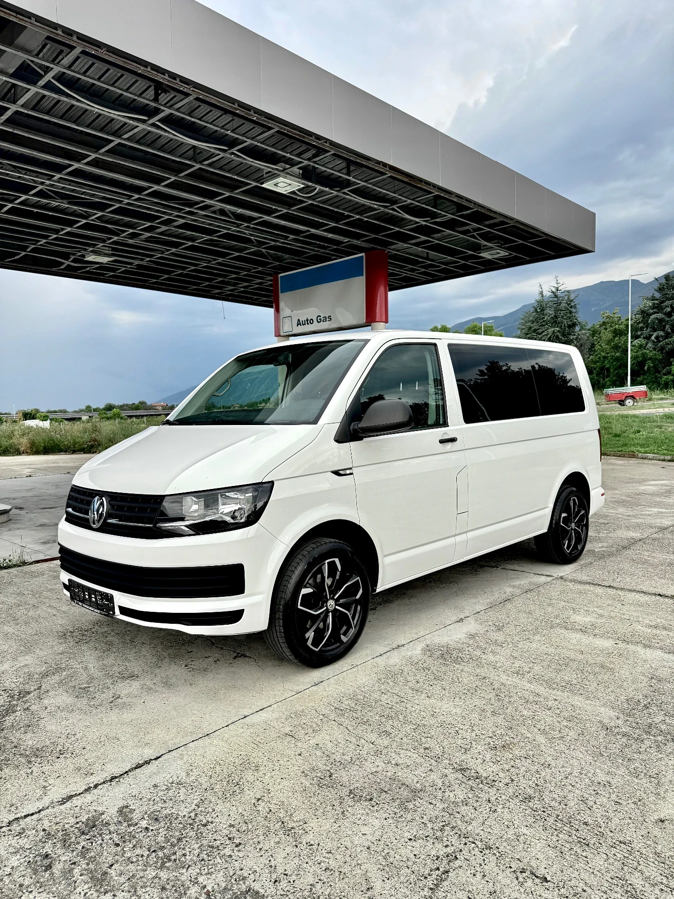 VW T6 2.0 TDI, 6 места, Клима, Навигация , Теглич, Euro 
