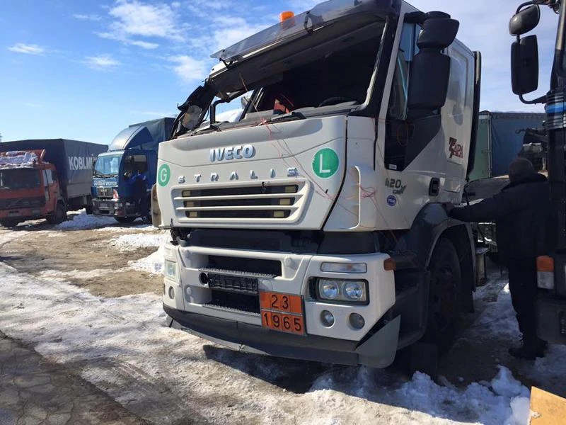 Iveco Stralis НА ЧАСТИ ЕВРО 4, снимка 1 - Камиони - 37016448