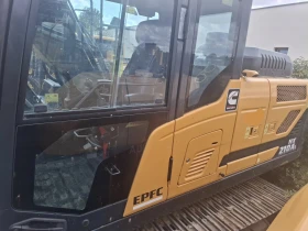 Багер Hyundai HX 210 AL САМО 2500 МОТО ЧАСА С 3 КОФИ ЛИЗИНГ, снимка 2