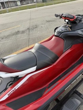 Джет Bombardier Sea Doo Rxt 325 PREMIUM SOUND, снимка 7 - Воден транспорт - 52842245
