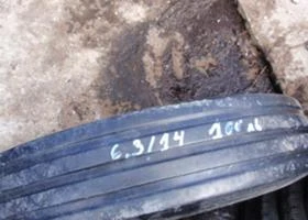 Гуми, снимка 1