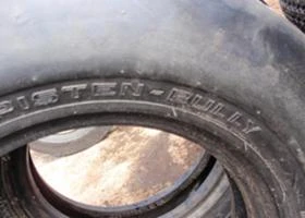 Гуми, снимка 4