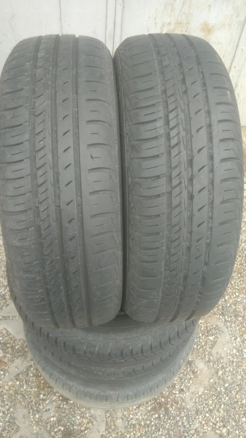 Гуми Летни 175/65R14, снимка 1 - Гуми и джанти - 24355401