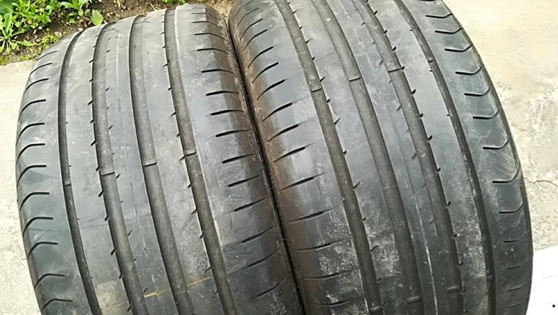 Гуми Летни 245/40R18, снимка 2 - Гуми и джанти - 25339067