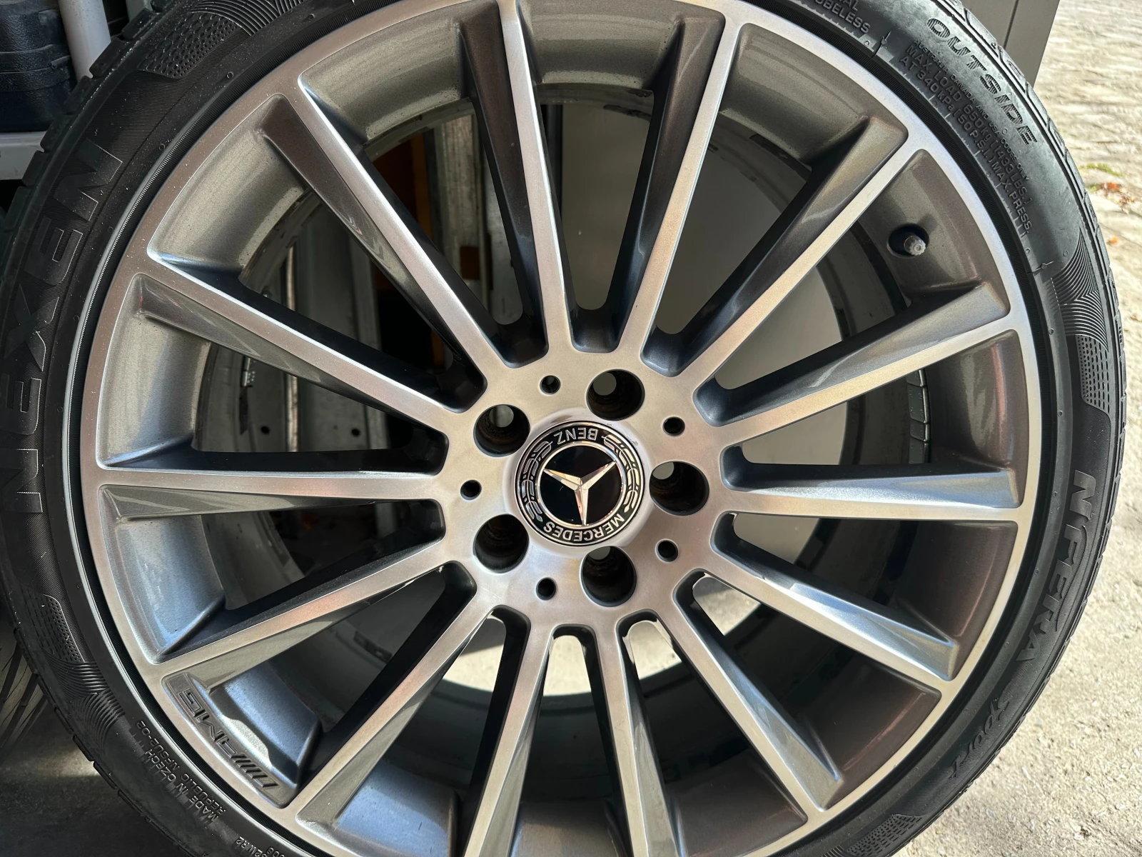    255/35R19  Mercedes-Benz C 43 AMG | Mobile.bg   2