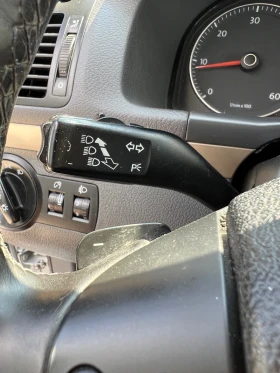 VW Touran HIGHLINE 1.9TDI-105 DSG, снимка 15