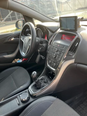 Opel Astra 1.7 CDTI Cosmo, снимка 11