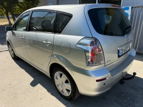 Toyota Corolla verso 1.8i-129к.с Регистрирана Автопилот Парктроник, снимка 2