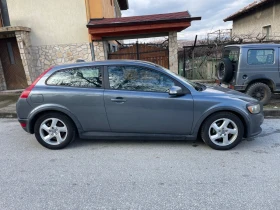 Volvo C30 1.6i Газов инжекцион * * * 150000* * * км, снимка 2