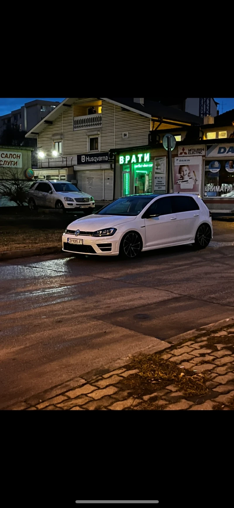 VW Golf R, снимка 1 - Автомобили и джипове - 47807874