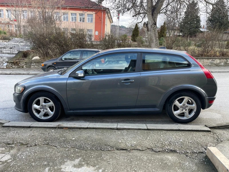 Volvo C30 1.6i Газов инжекцион * * * 150000* * * км, снимка 3 - Автомобили и джипове - 48707725