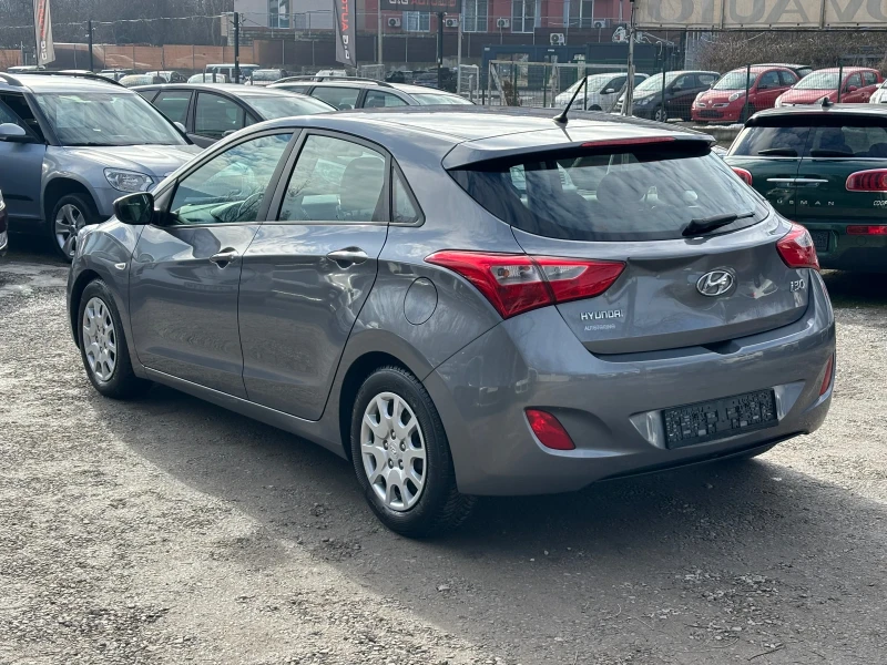 Hyundai I30 1.4i DOHC 16V, снимка 4 - Автомобили и джипове - 48797847