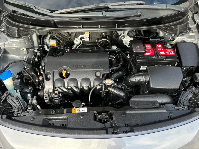 Hyundai I30 1.4i DOHC 16V, снимка 13 - Автомобили и джипове - 48797847