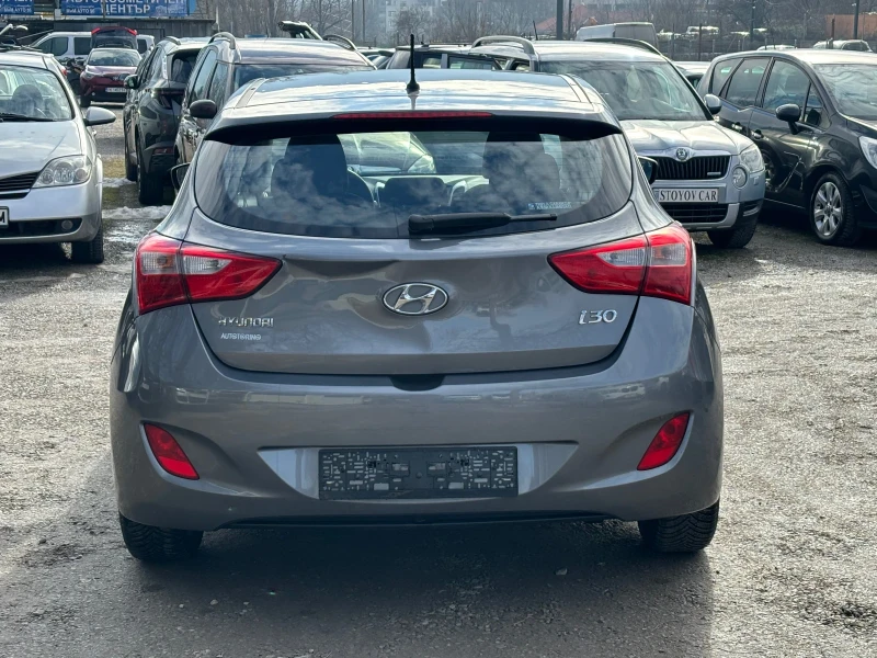 Hyundai I30 1.4i DOHC 16V, снимка 5 - Автомобили и джипове - 48797847