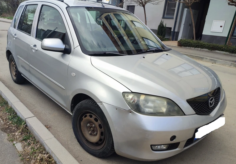 Mazda 2, снимка 1 - Автомобили и джипове - 49530474