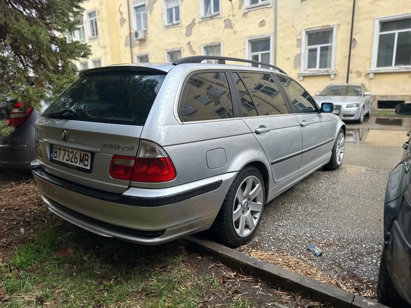 BMW 330 3.0d x-drive, снимка 7 - Автомобили и джипове - 49580920