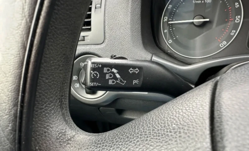 Skoda Octavia, снимка 7 - Автомобили и джипове - 52082325