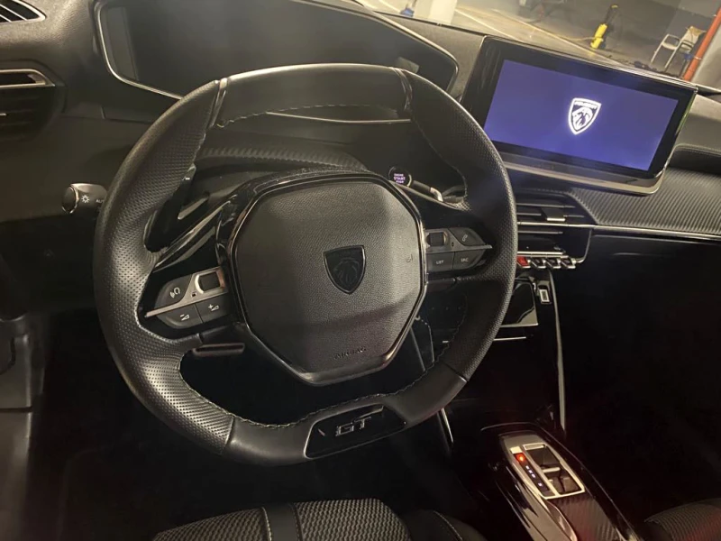 Peugeot 2008 GT 360 camera 3D display, снимка 7 - Автомобили и джипове - 52251856