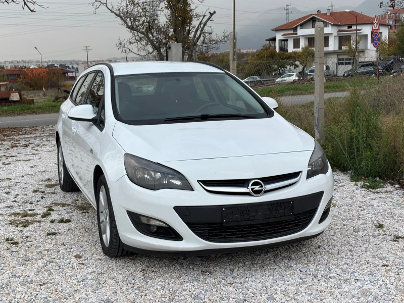Opel Astra Feys 1.7 diesel 2014г., снимка 2 - Автомобили и джипове - 52346602