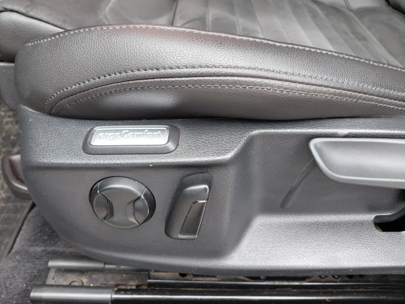 VW Passat 2.0-TDI B8-Седан.Камера.DIGITAL, снимка 14 - Автомобили и джипове - 52393489