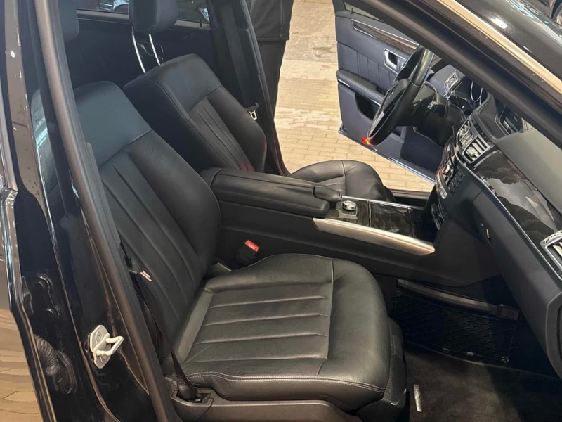Mercedes-Benz E 350 * CARFAX * ЦЕНА ДО БГ, снимка 17 - Автомобили и джипове - 53125381