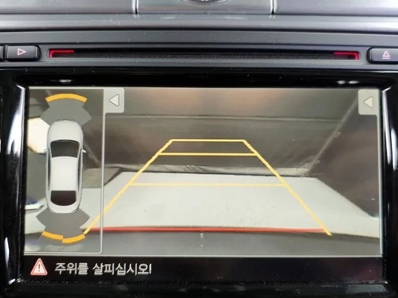 VW CC 2.0 TDI 4Motion, снимка 15 - Автомобили и джипове - 54303464