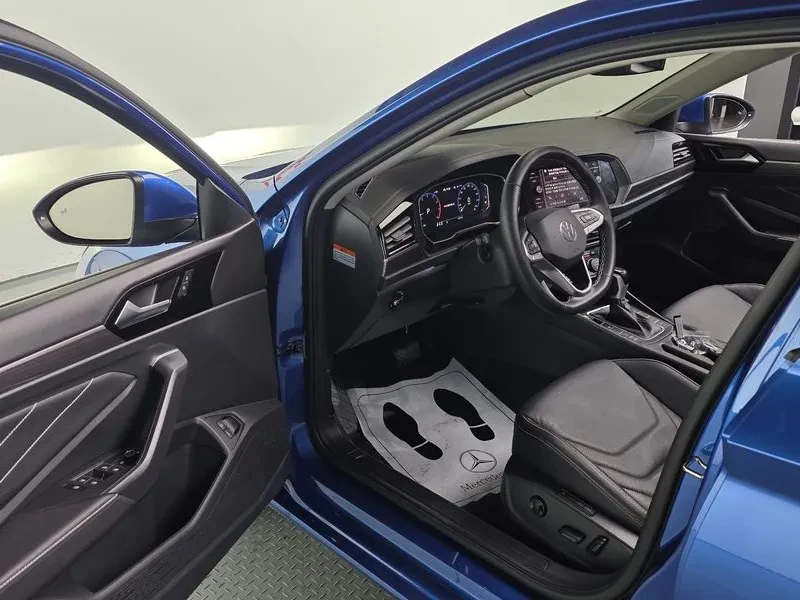 VW Jetta 1.5 Tsi Prestige, снимка 11 - Автомобили и джипове - 55748331